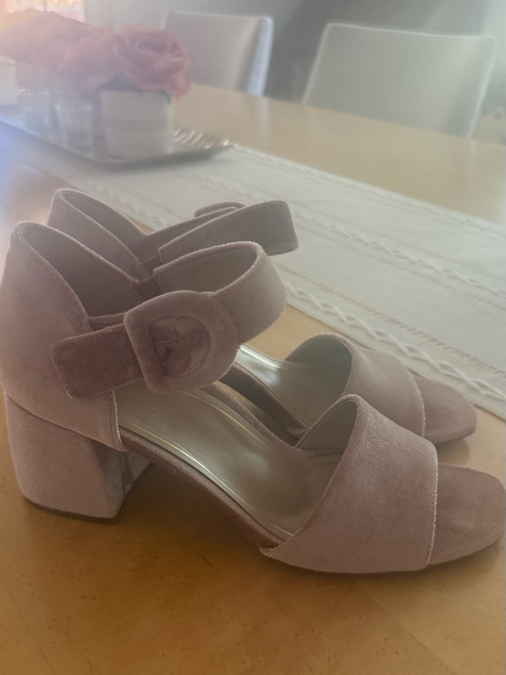 Vionic Dusty Rose Suede Block Heel Sandals